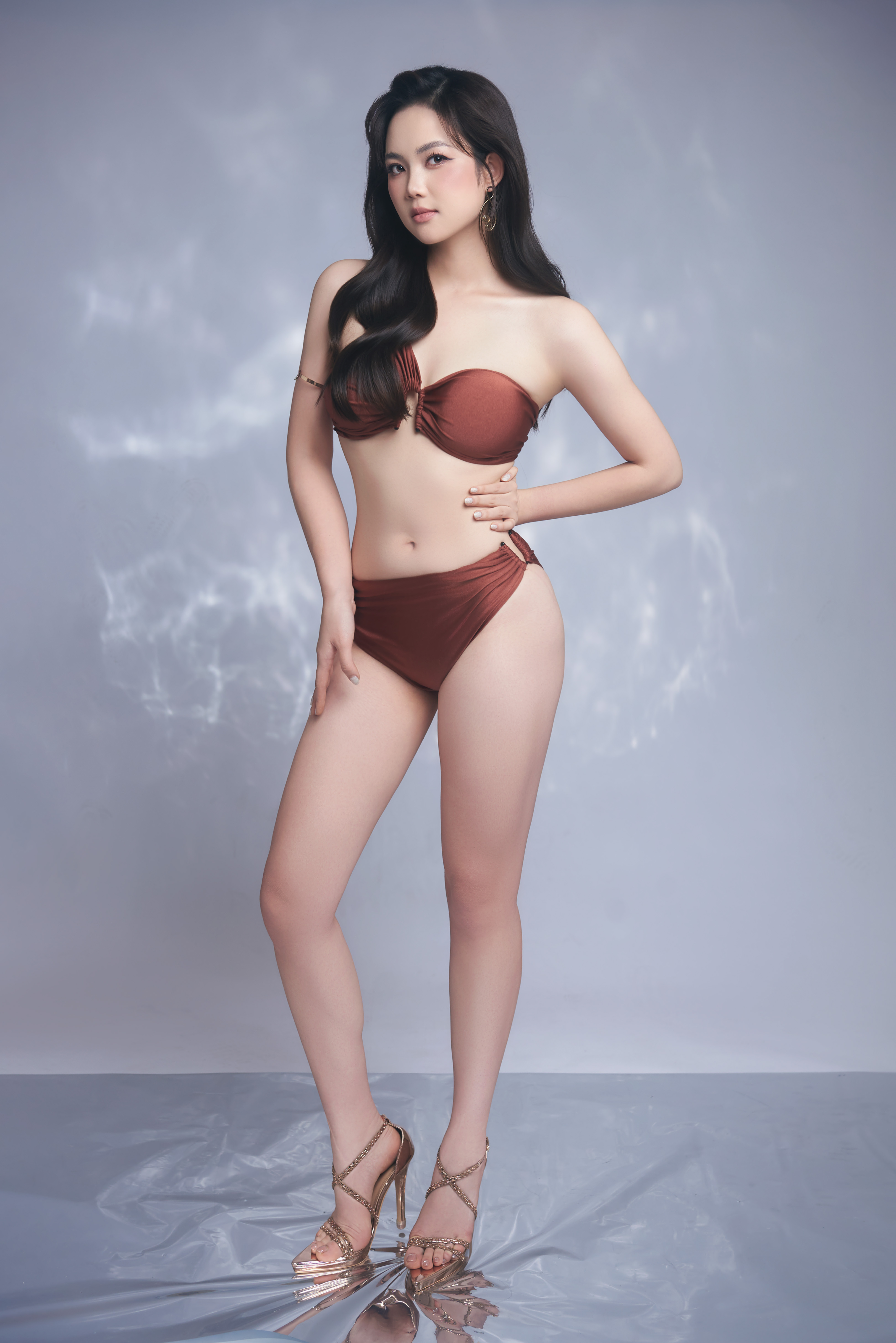 /UserFiles/miss/miss2025/05 - Nguyễn Thị Ngọc - Cen Invest/DSC_2232.jpg